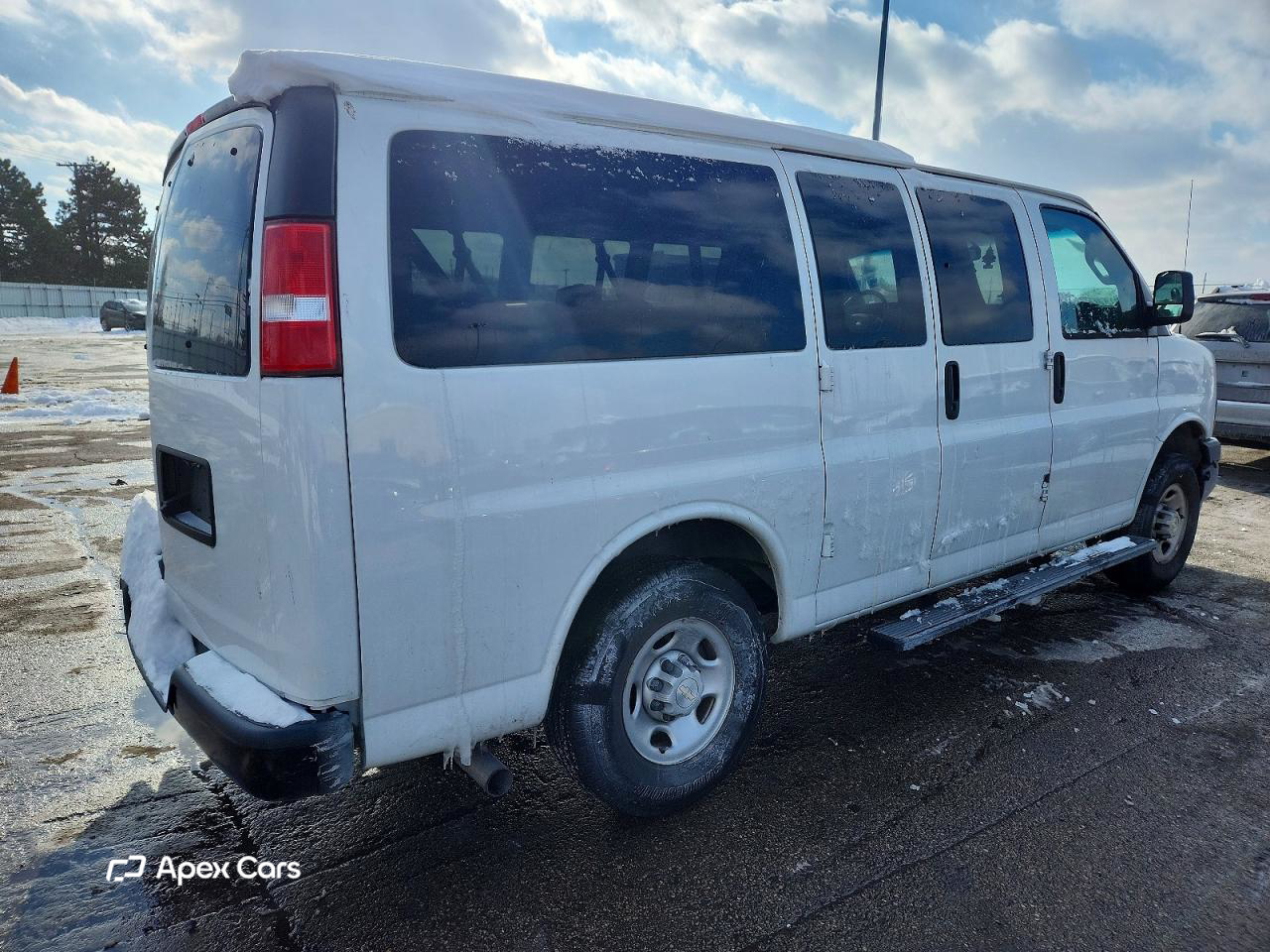 Chevrolet Express 2021