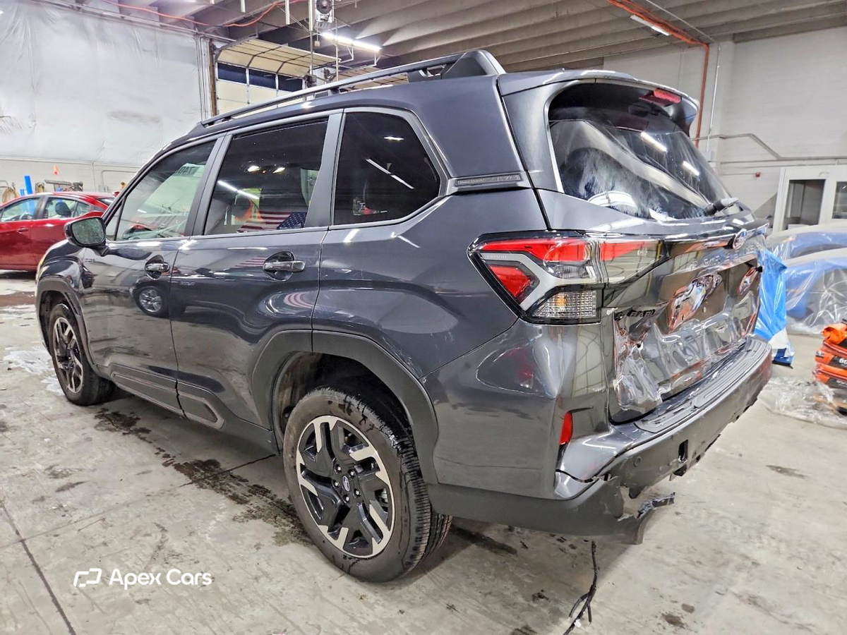 Subaru Forester 2025
