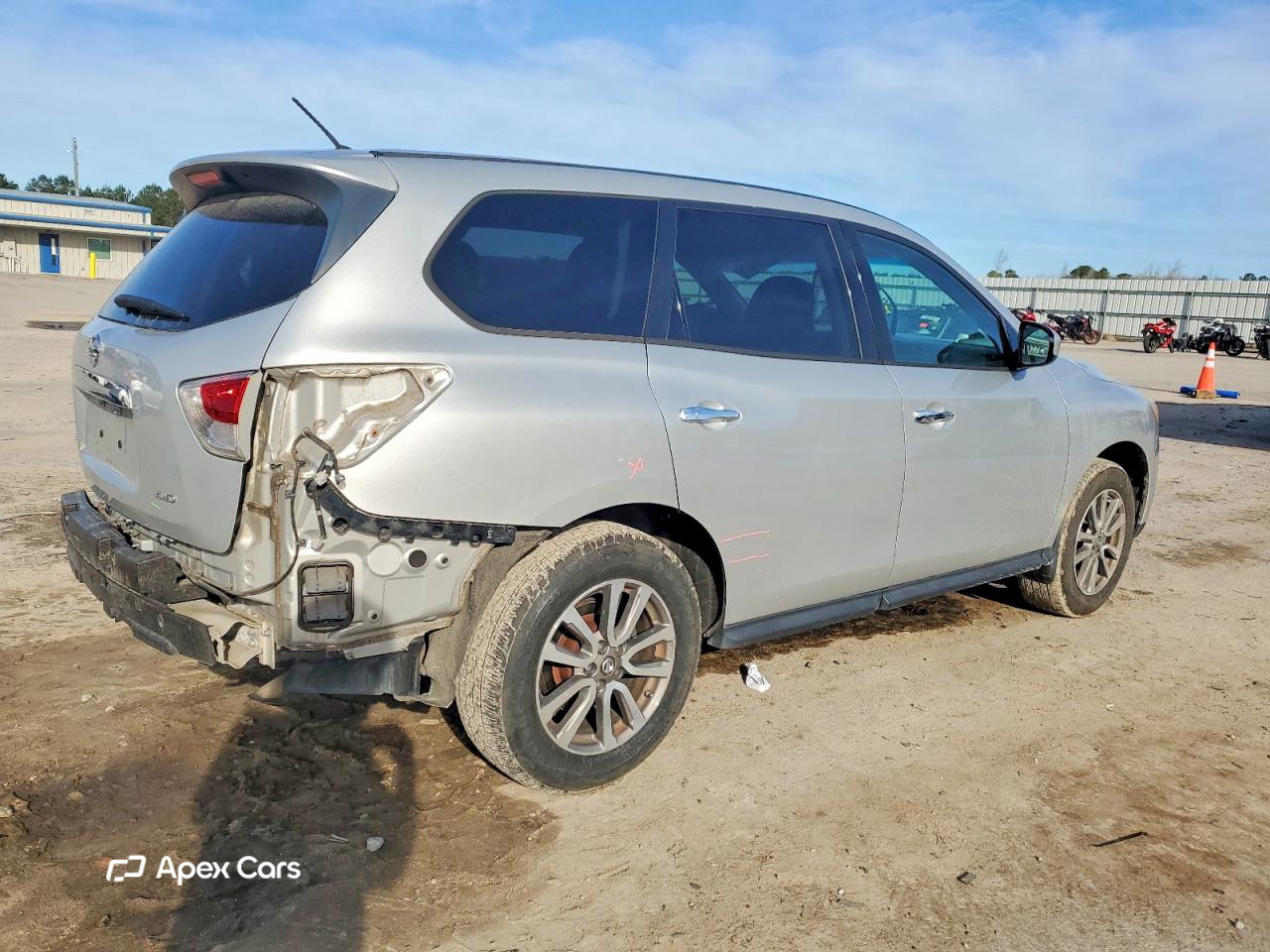 Nissan Pathfinder 2014
