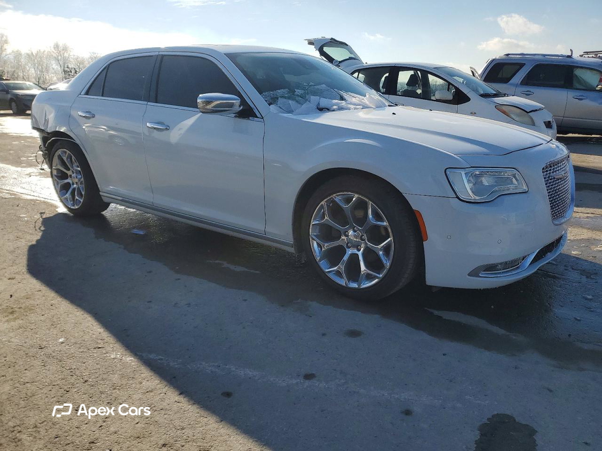 Chrysler 300 2018