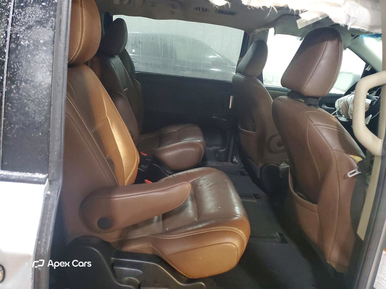 Toyota Sienna 2016