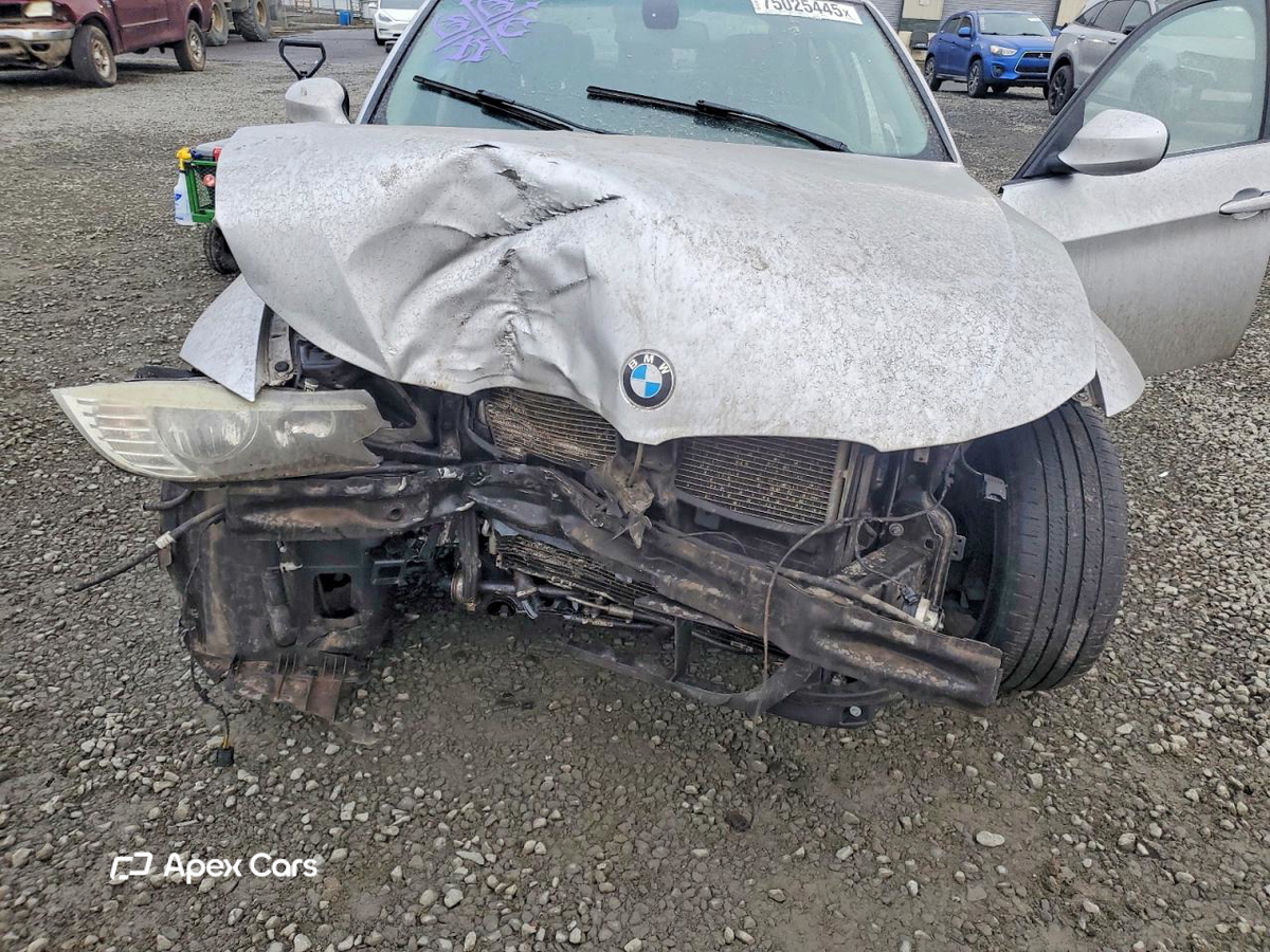 BMW Series 3 2011