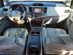 Toyota Sienna 2013