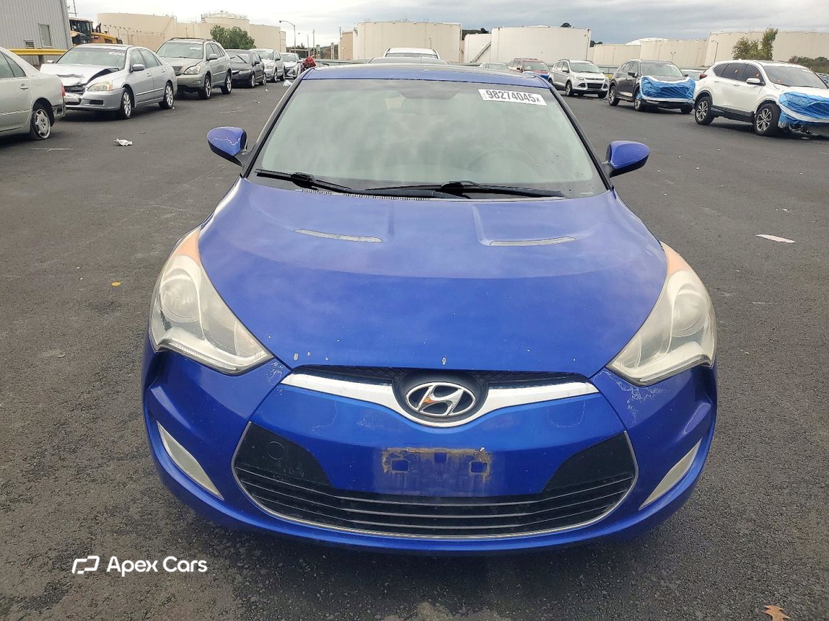 Hyundai Veloster 2012