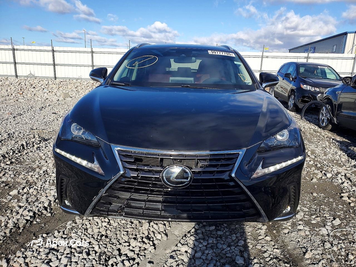 Lexus NX 2021