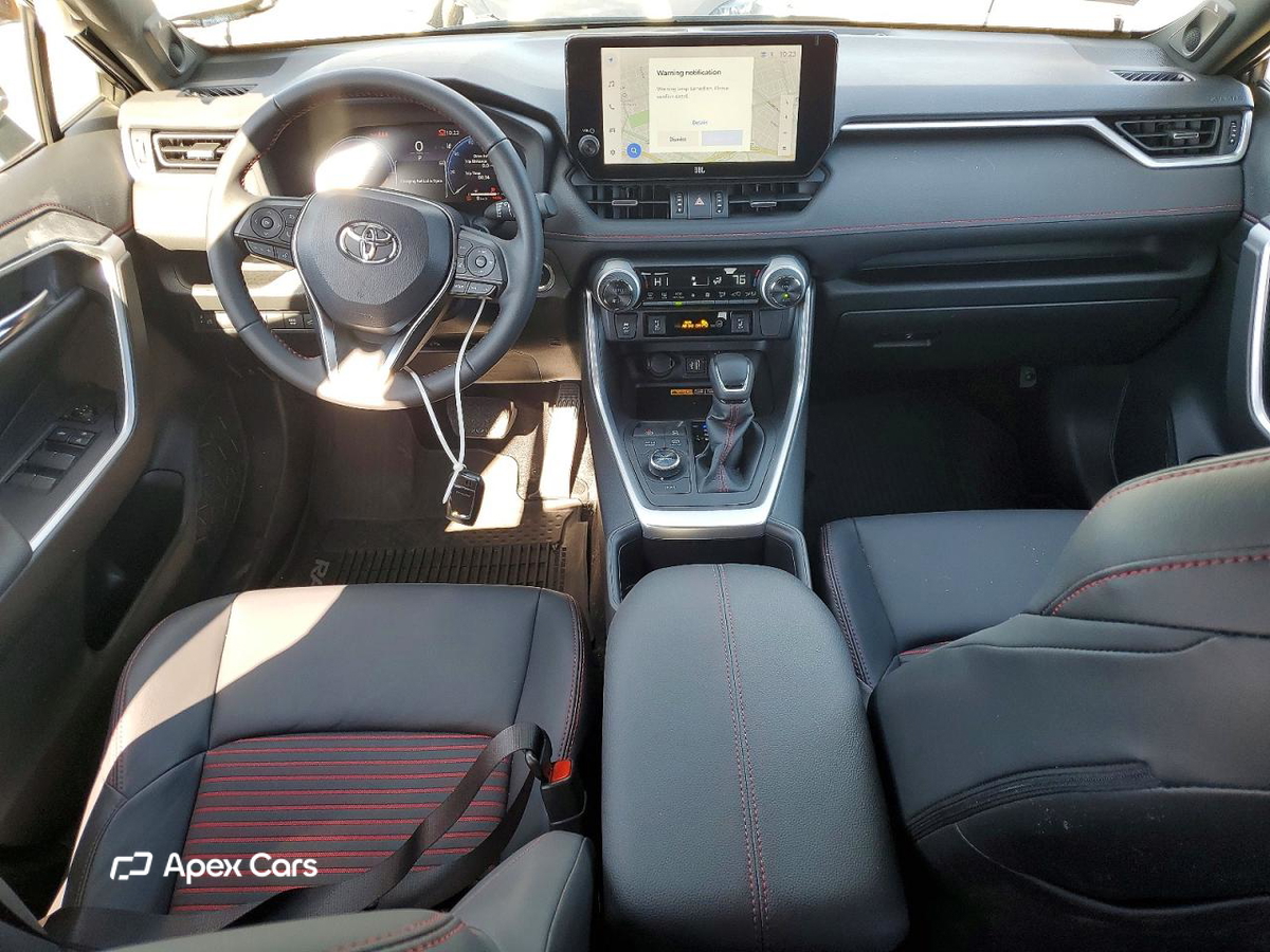 Toyota RAV 4 2025