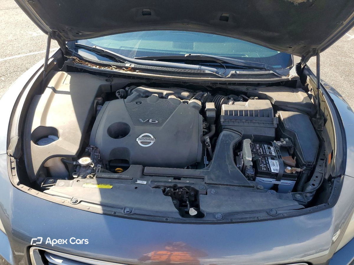 Nissan Maxima 2014