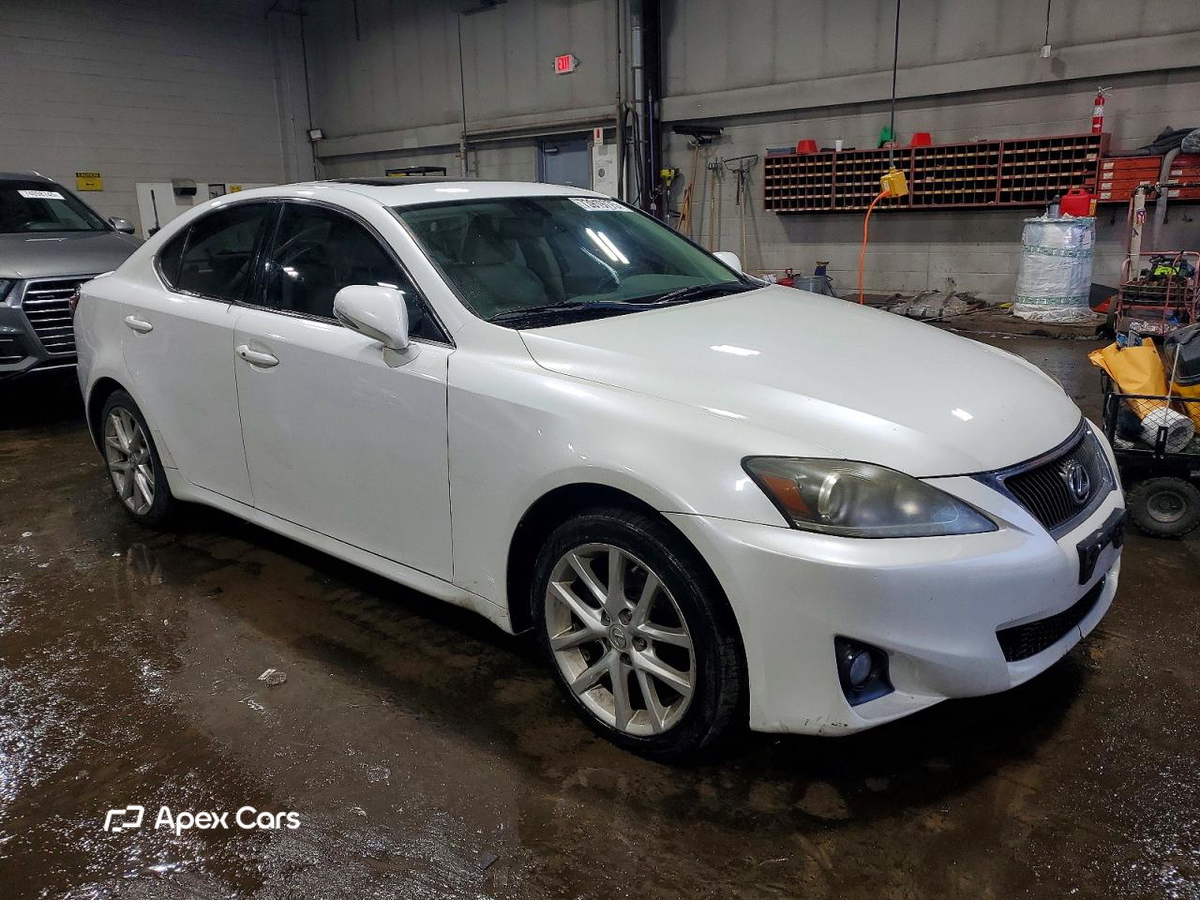 Lexus IS 2012