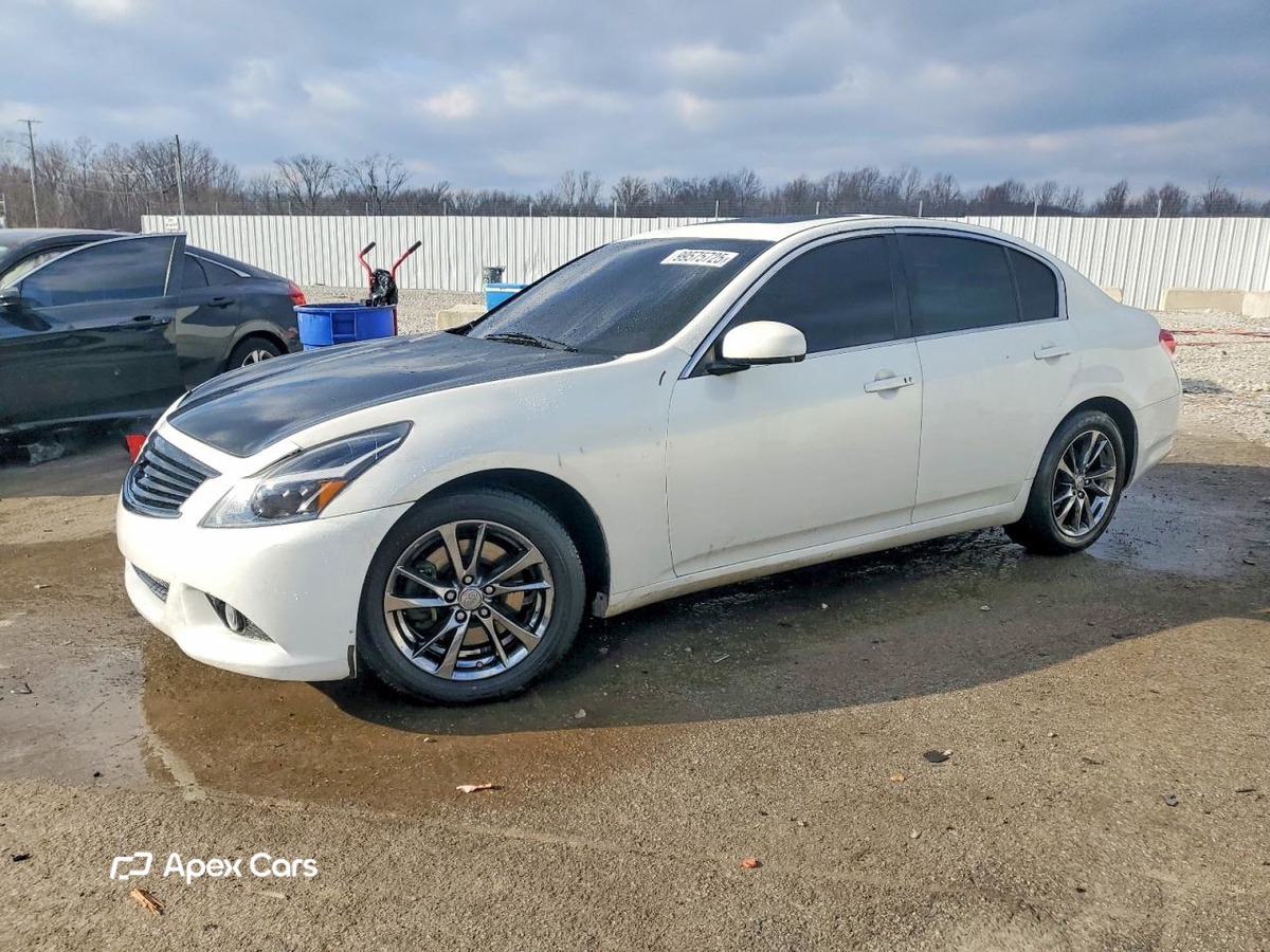 Infiniti Q40 2015