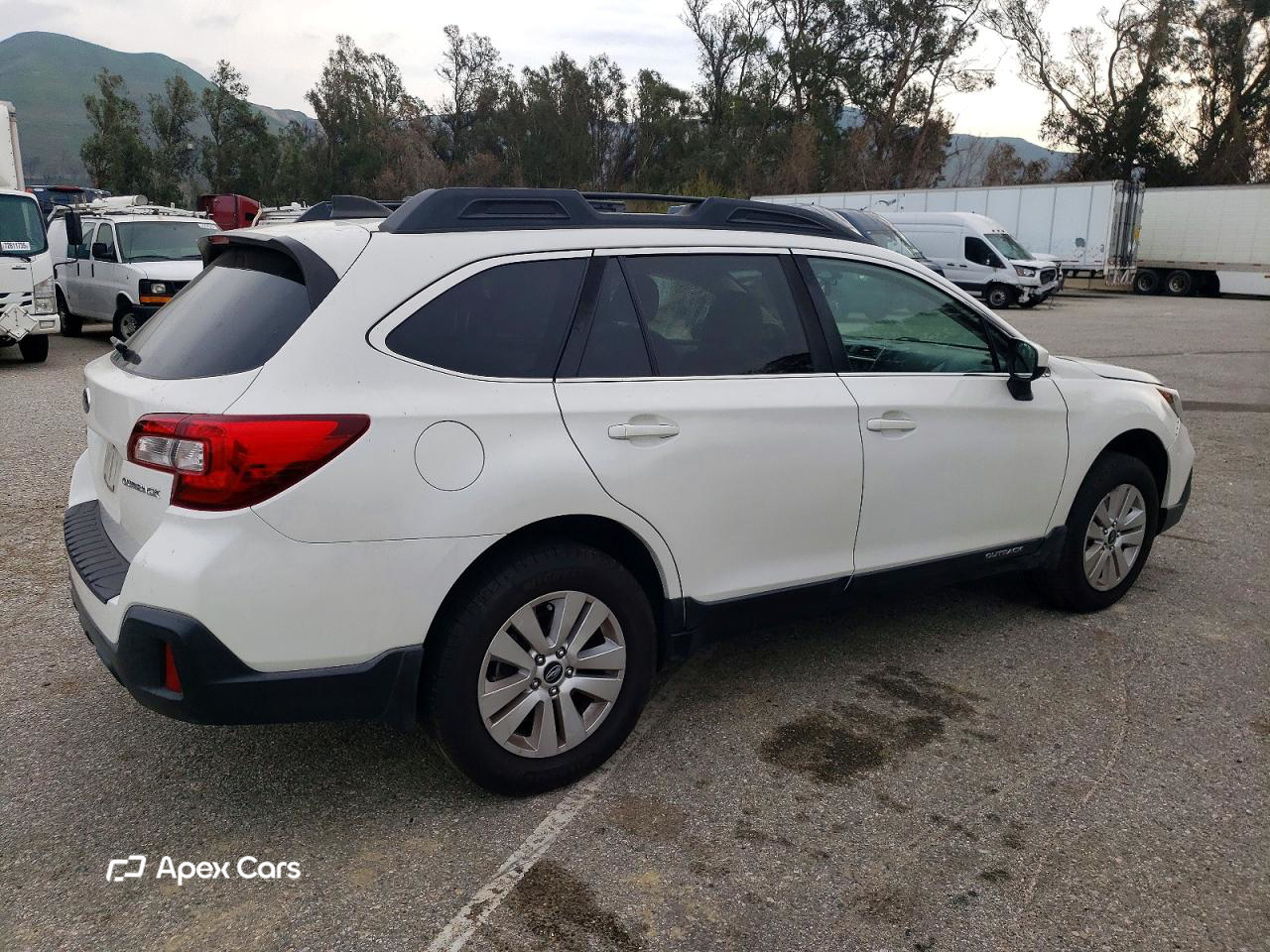 Subaru Outback 2018