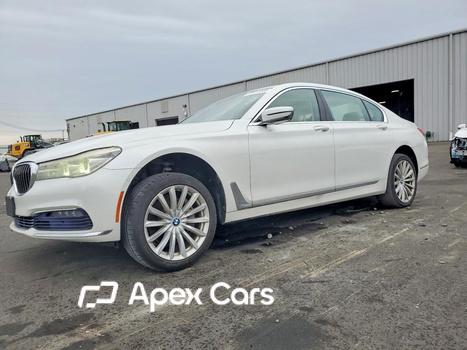 BMW Series 7 2017 - Image 1 of 12