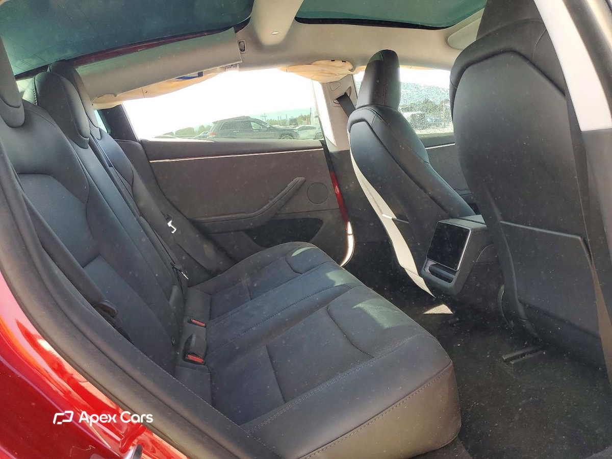 Tesla Model 3 2025