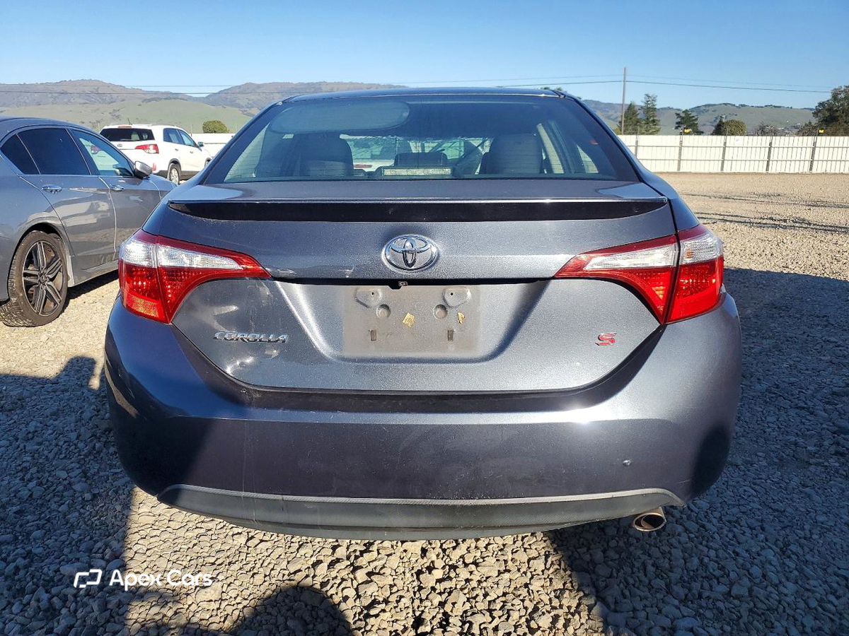 Toyota Corolla 2015
