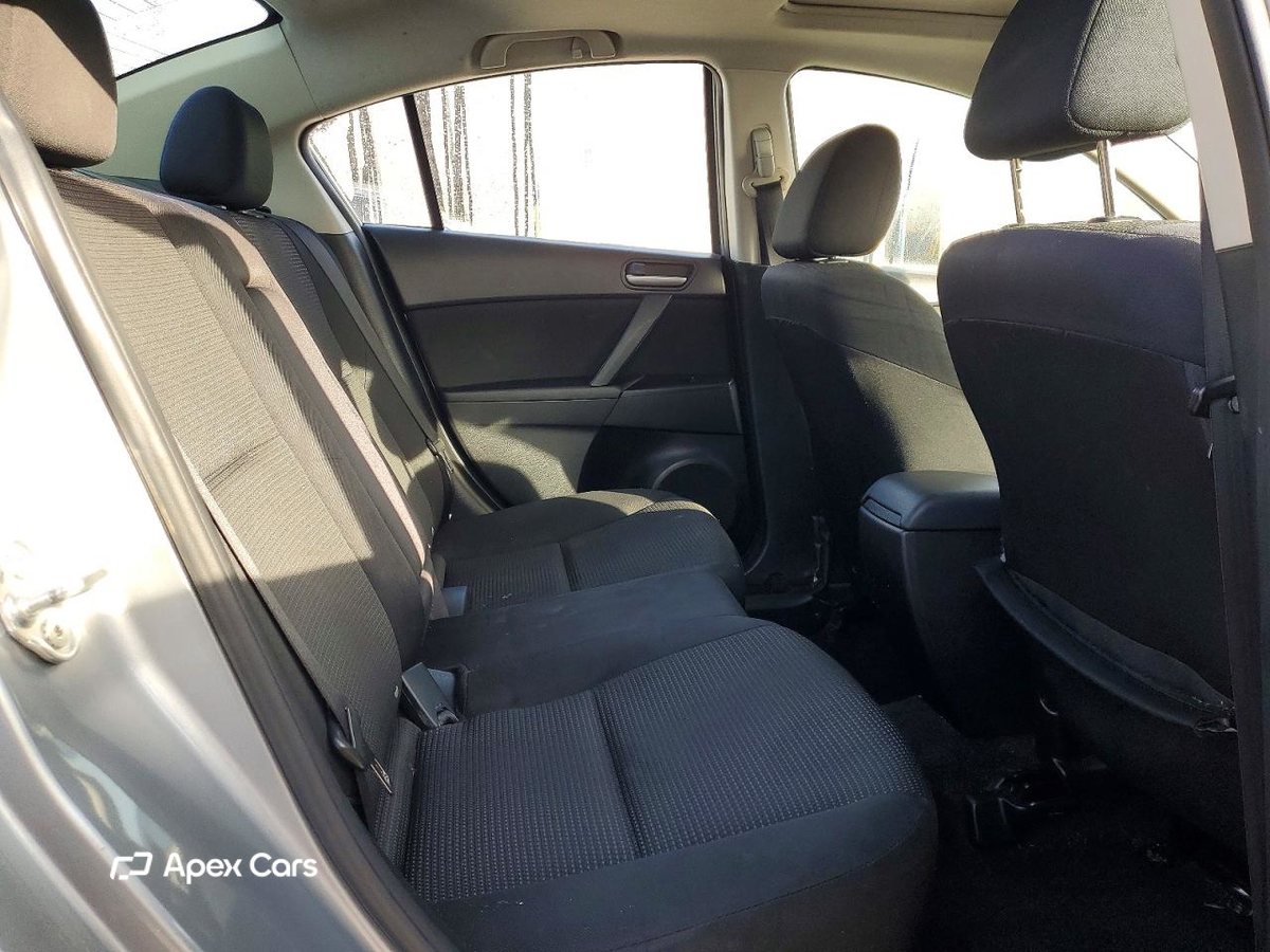Mazda 3 2012