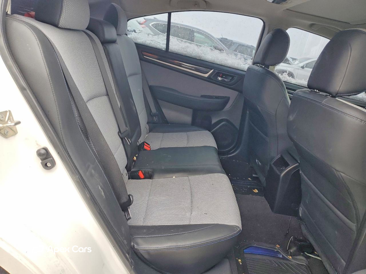 Subaru Legacy 2017