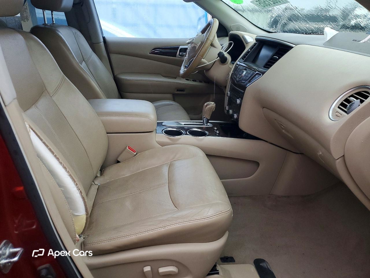 Nissan Pathfinder 2013