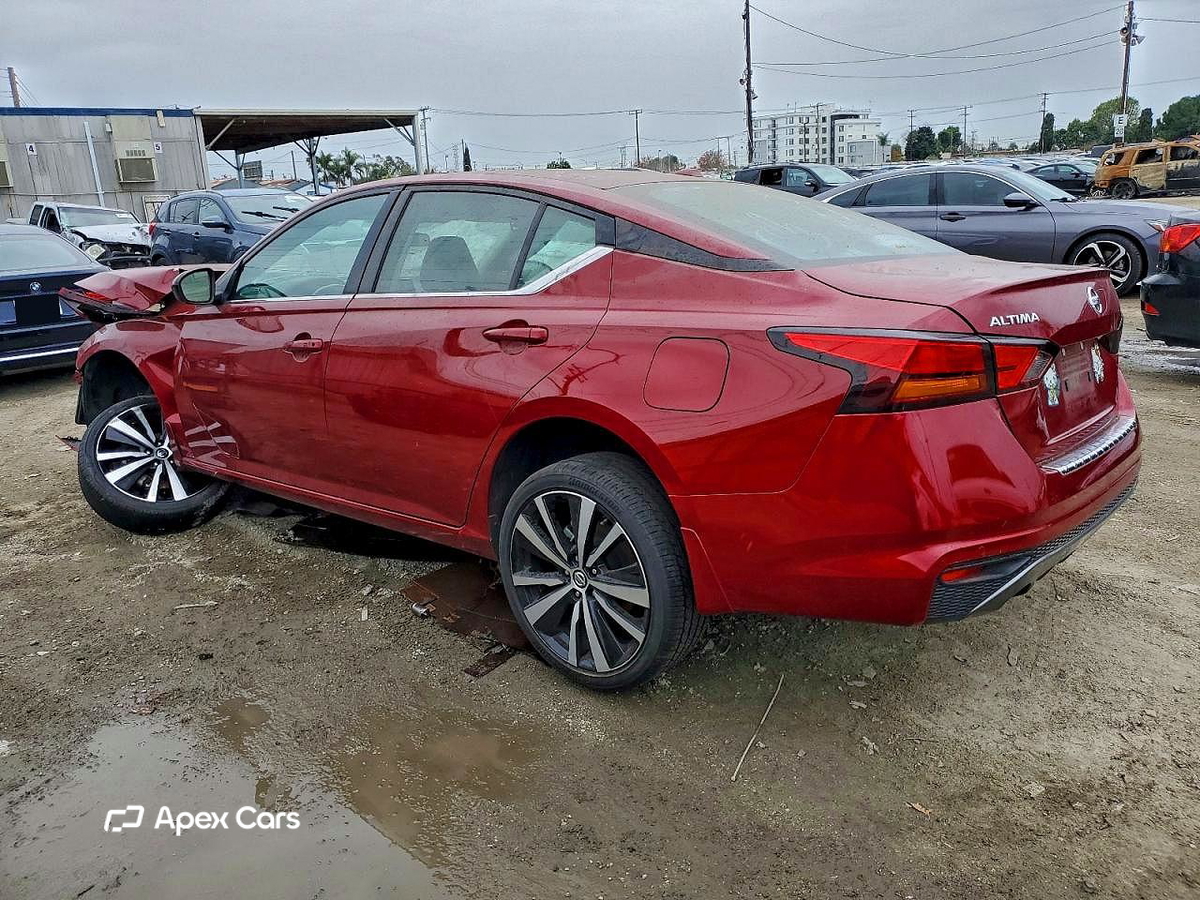 Nissan Altima 2022