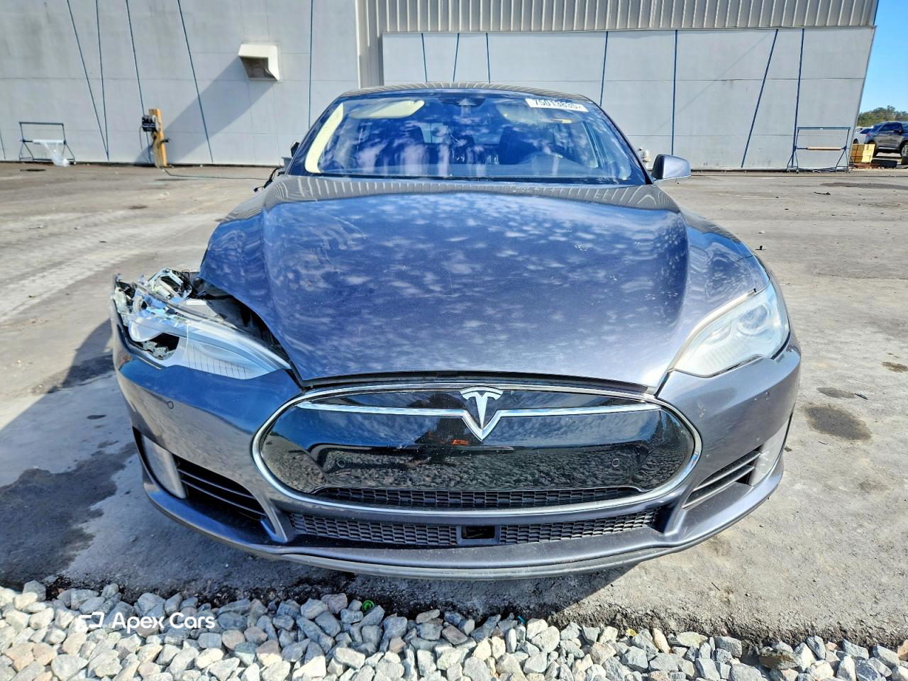 Tesla Model S 2015