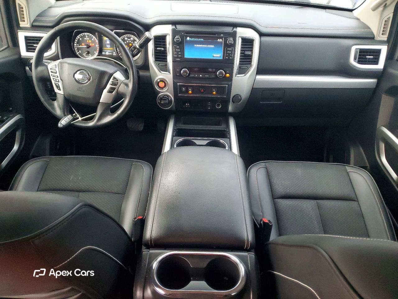 Nissan Titan 2017
