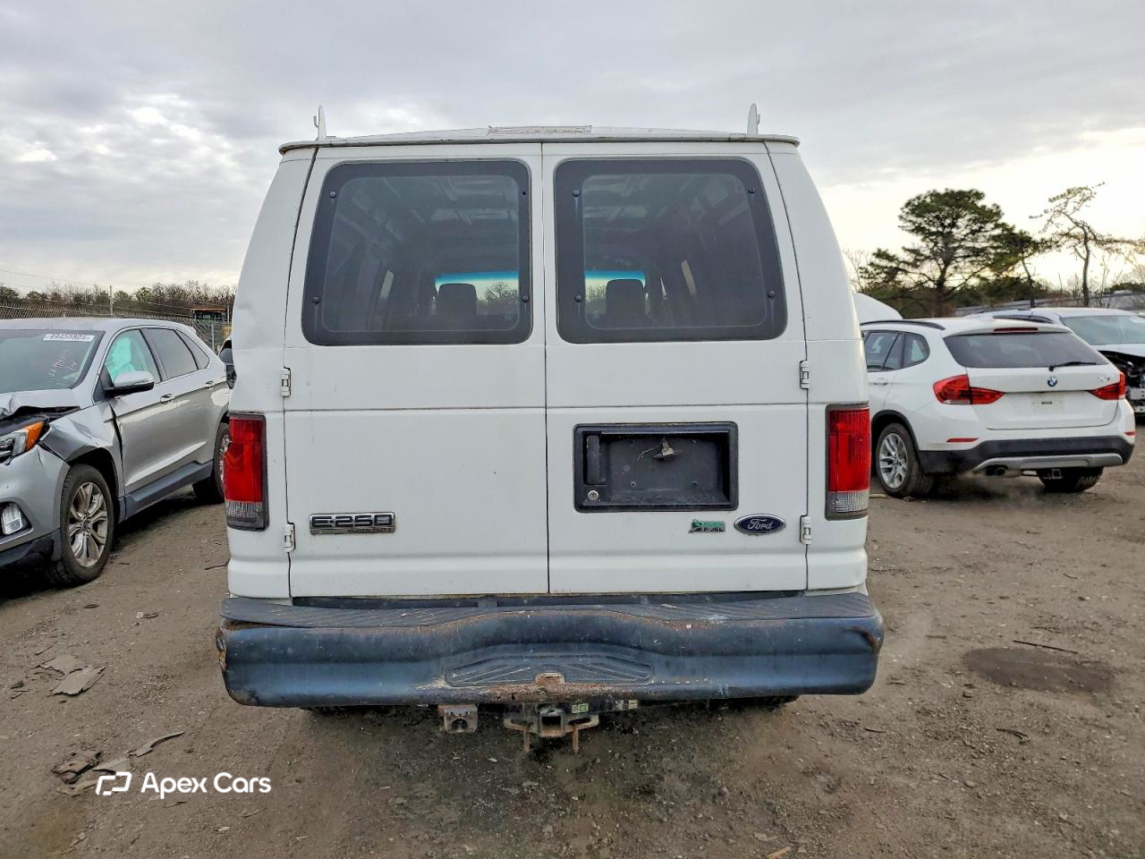 Ford Econoline 2010