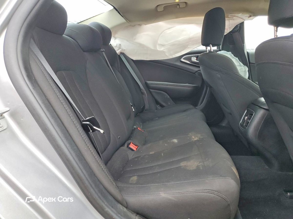 Chrysler 200 2016
