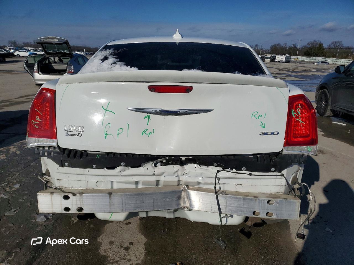 Chrysler 300 2018