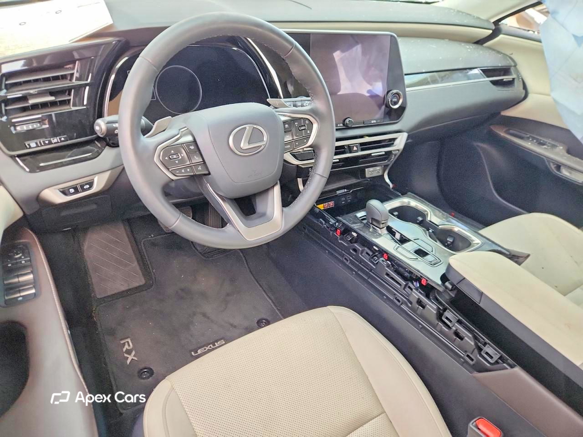 Lexus RX 2024