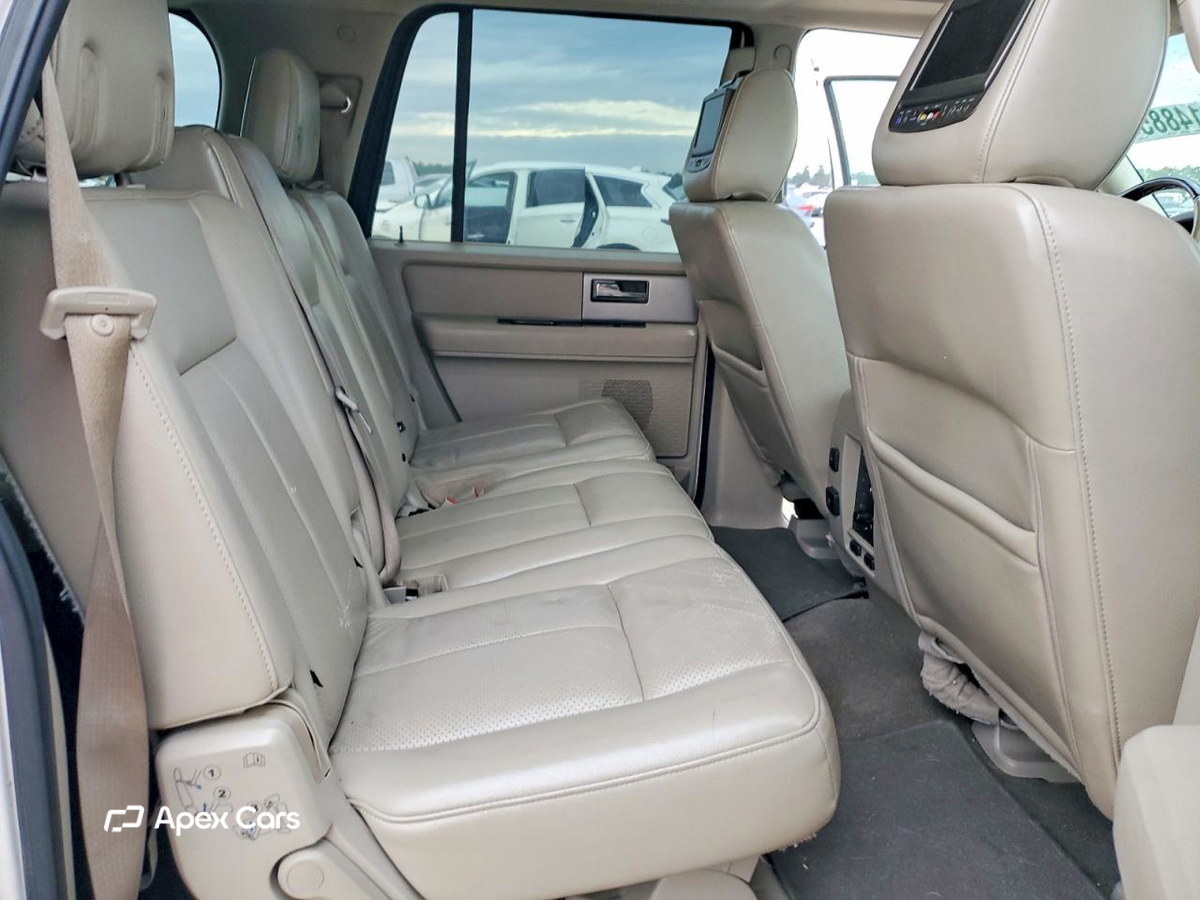 Ford Expedition 2011
