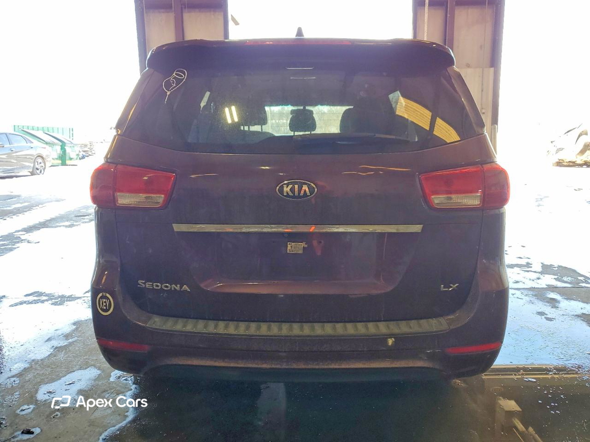 Kia Sedona 2016
