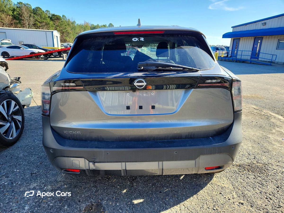 Nissan Kicks 2025