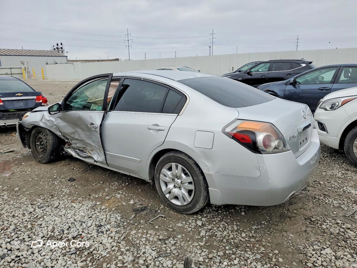 Nissan Altima 2012