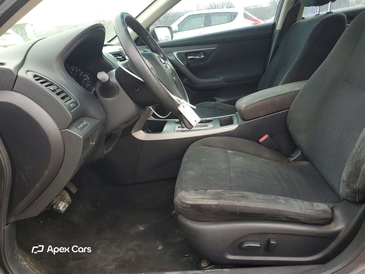 Nissan Altima 2015