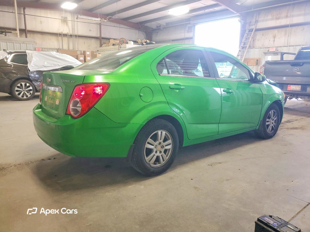 Chevrolet Sonic 2016