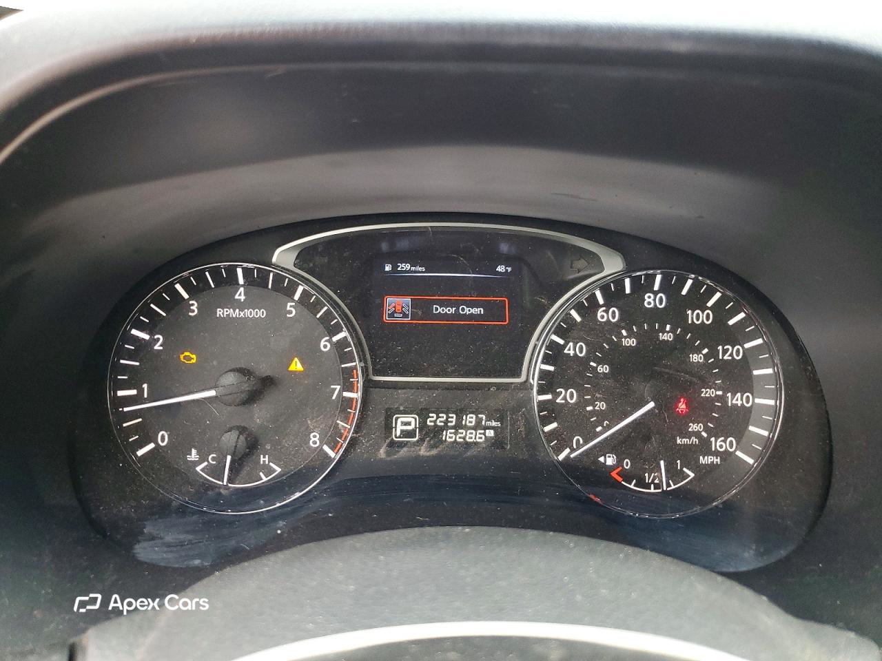 Nissan Pathfinder 2014