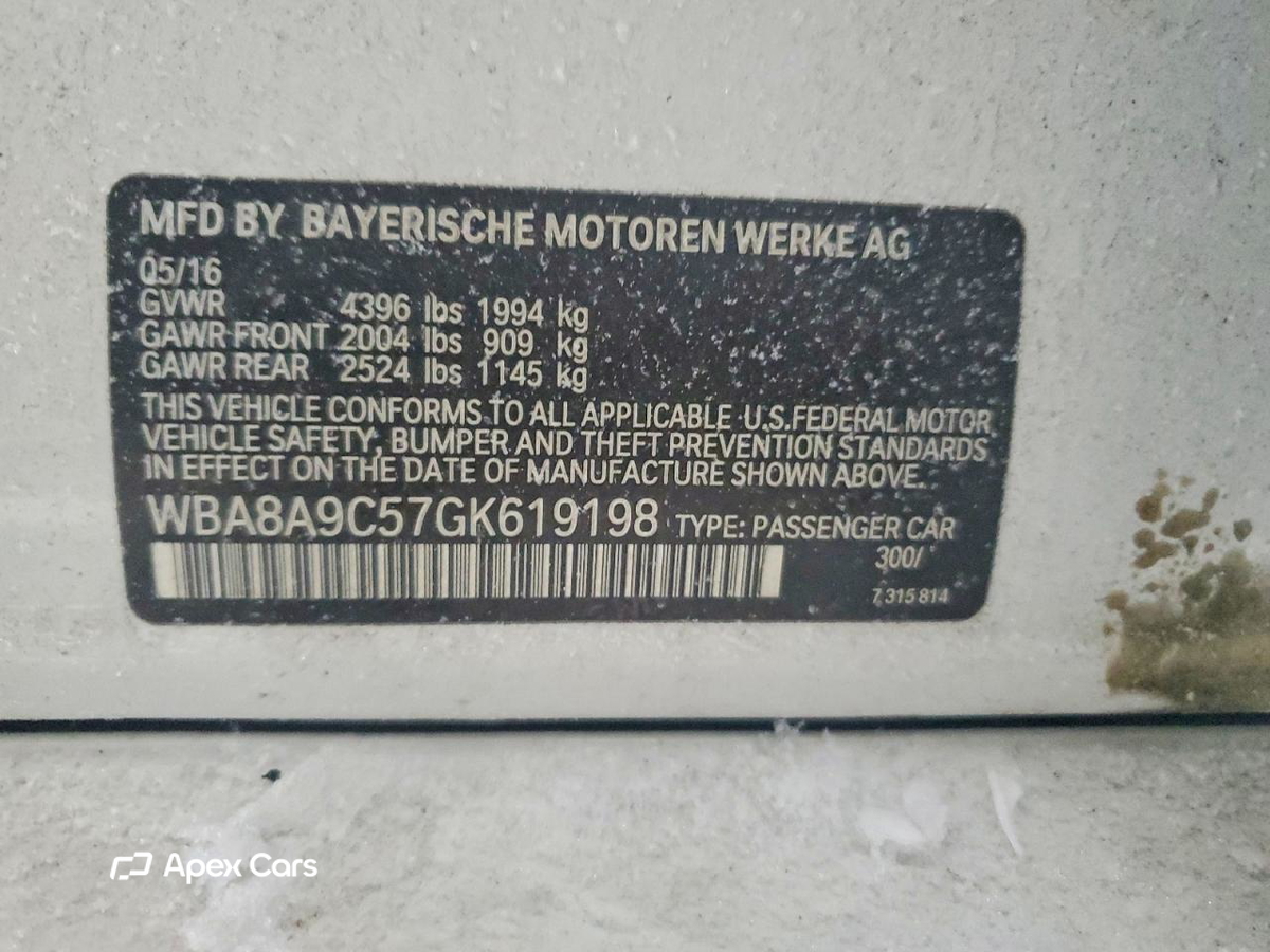 BMW Series 3 2016