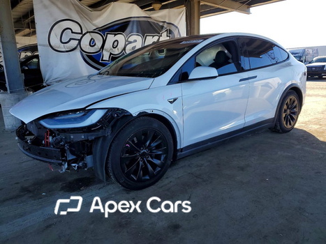 Tesla Model X 2020 - Image 1 of 14