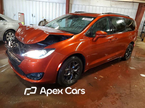 Chrysler Pacifica 2018 - Zdjęcie 1 z 14