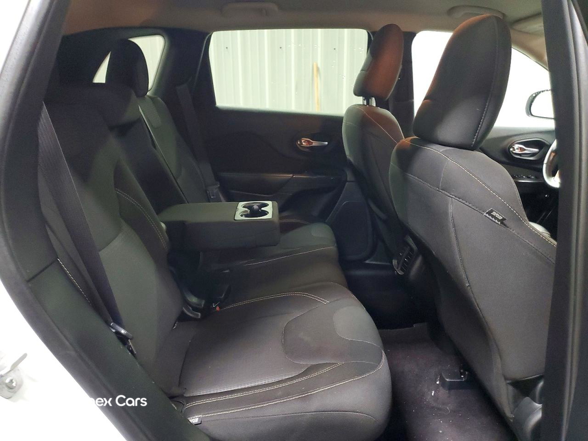 Jeep Cherokee 2016