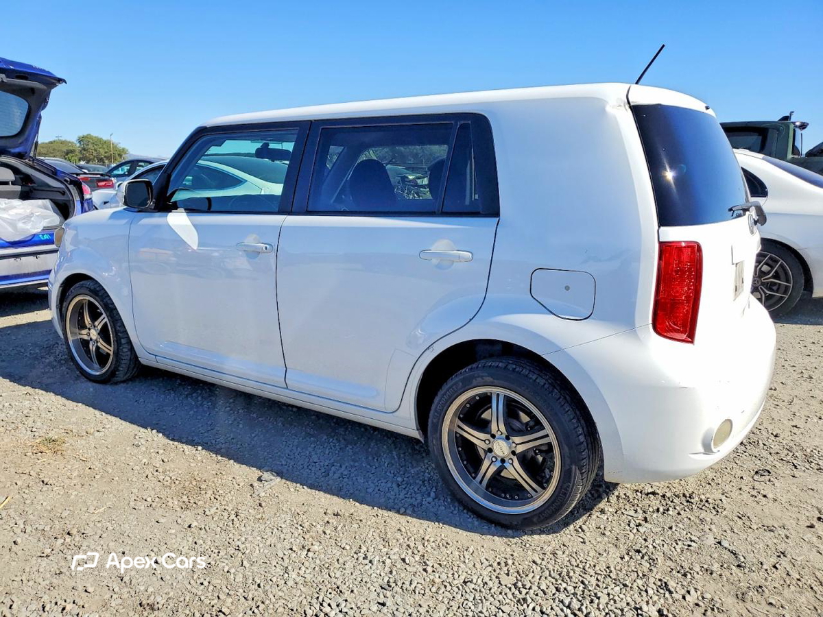 Toyota  2008
