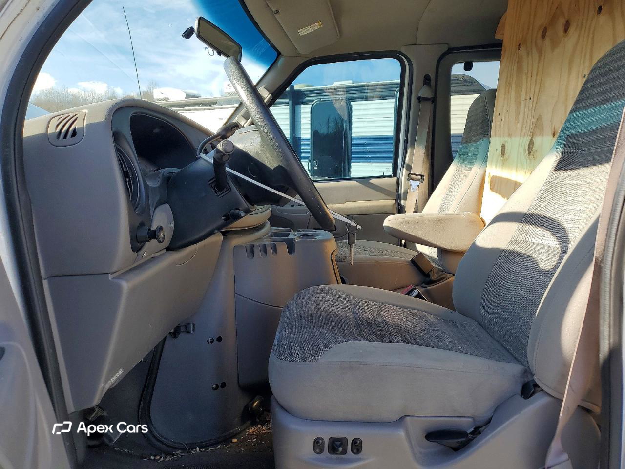 Ford Econoline 2002