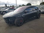 Tesla Model X 2024