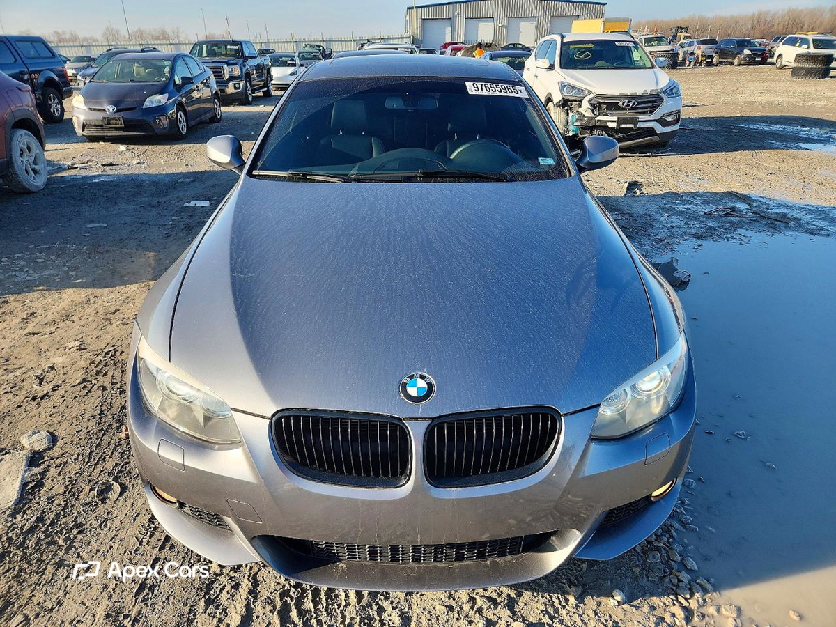 BMW Series 3 2012