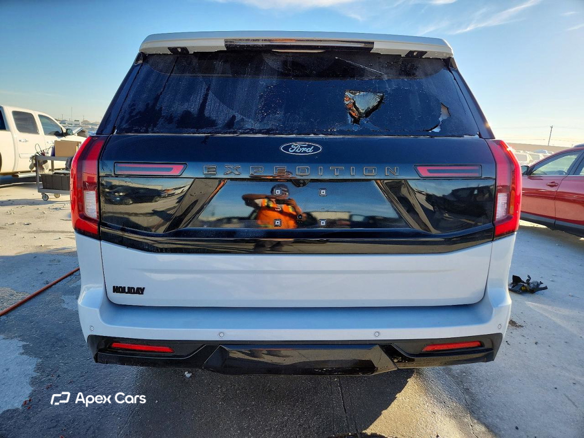 Ford Expedition 2025