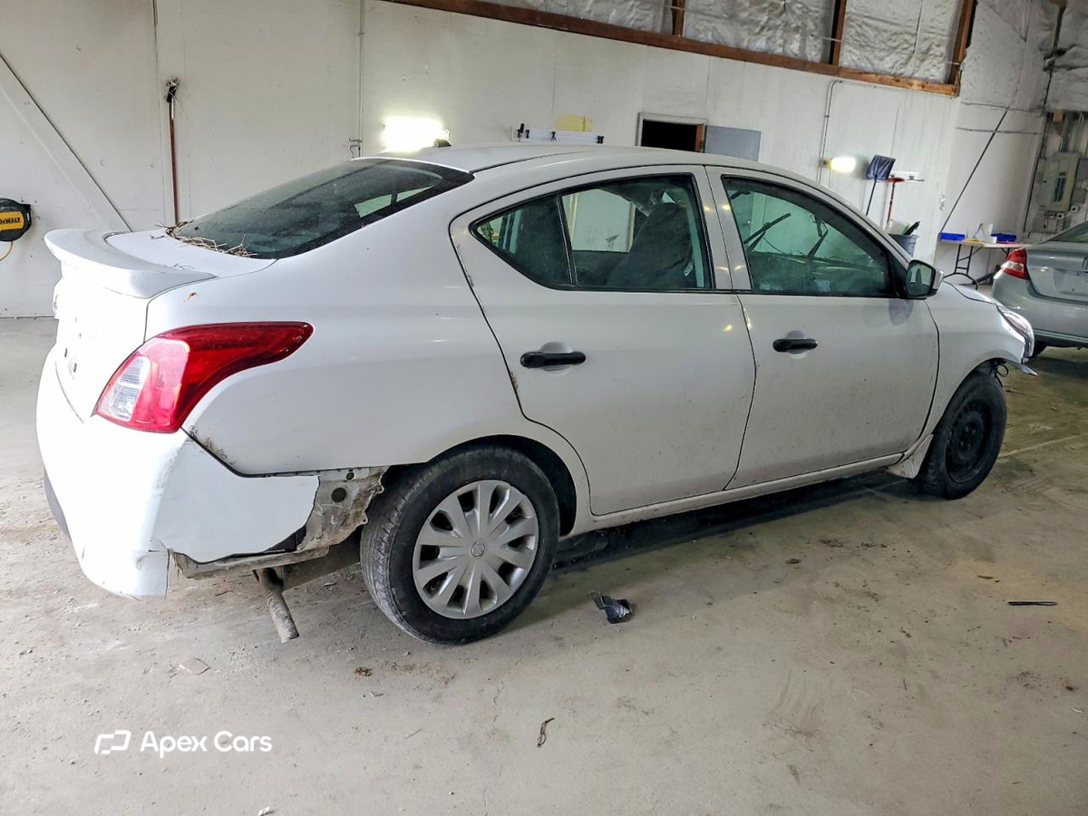 Nissan Versa 2017