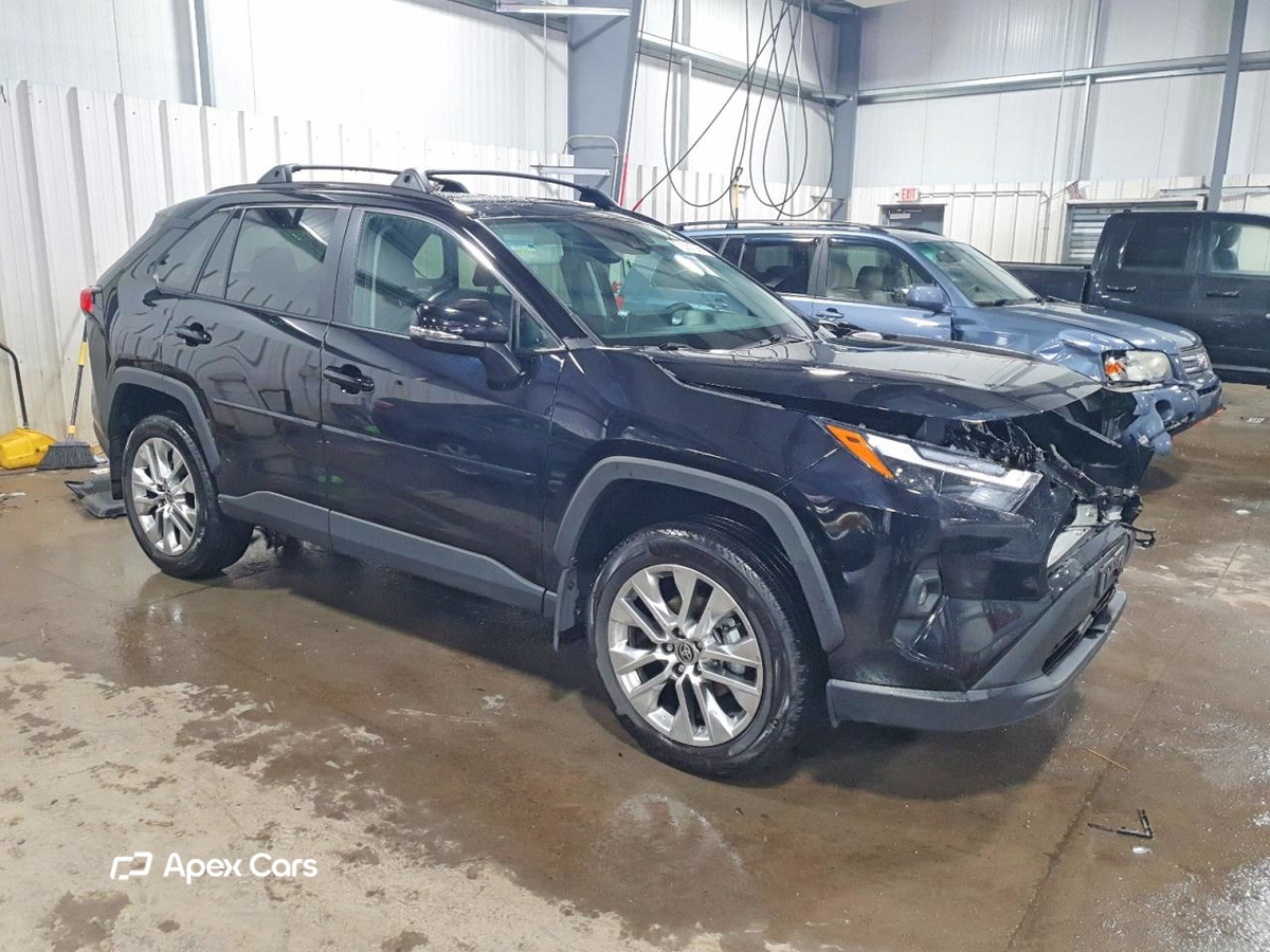 Toyota RAV 4 2025