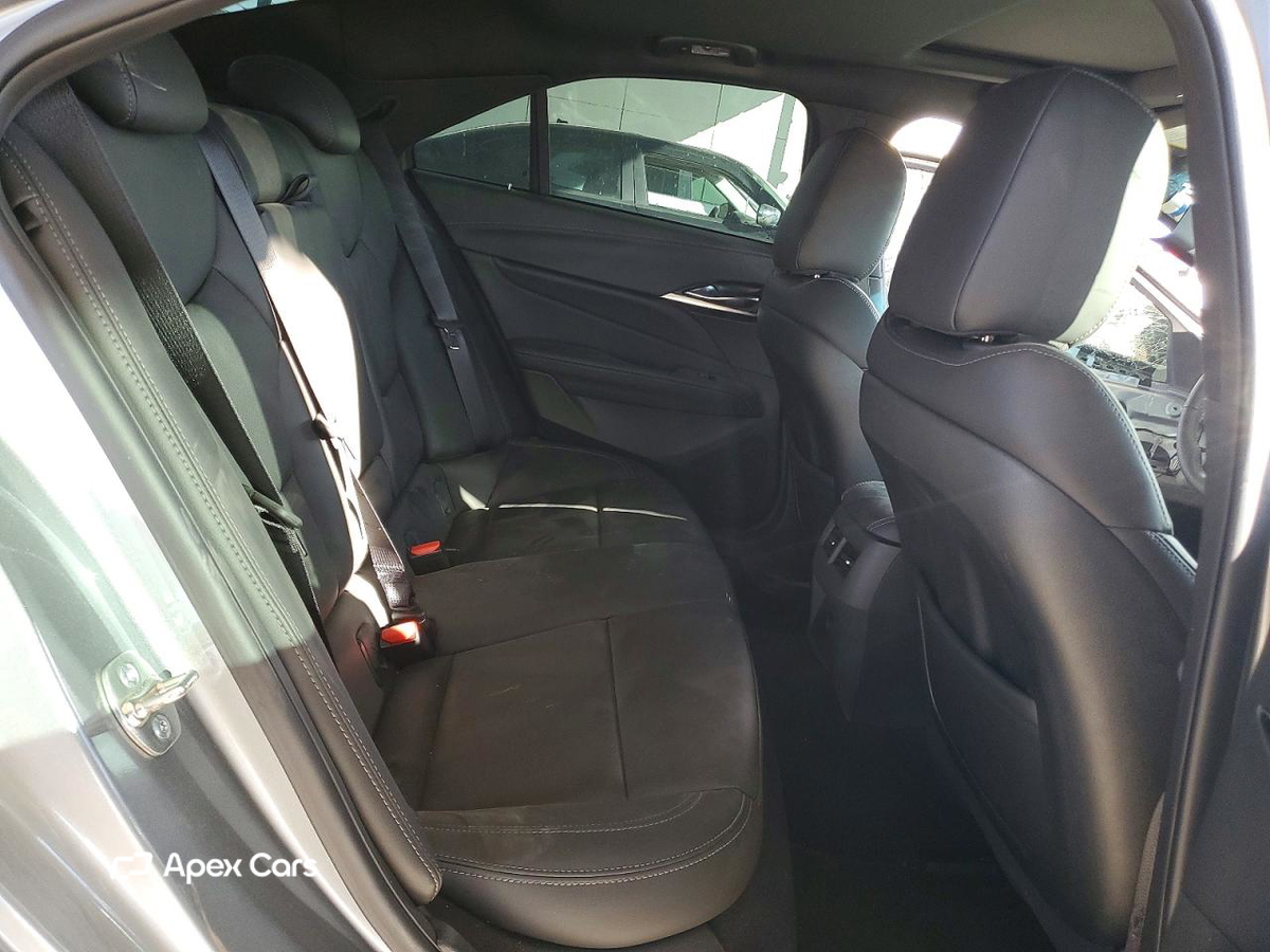 Cadillac CT4 2025