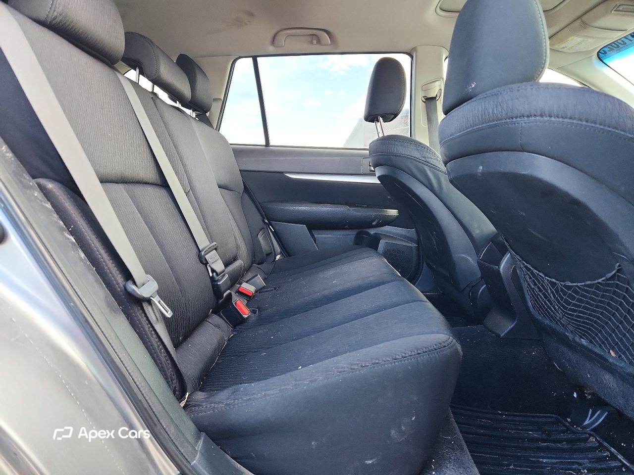 Subaru Outback 2011