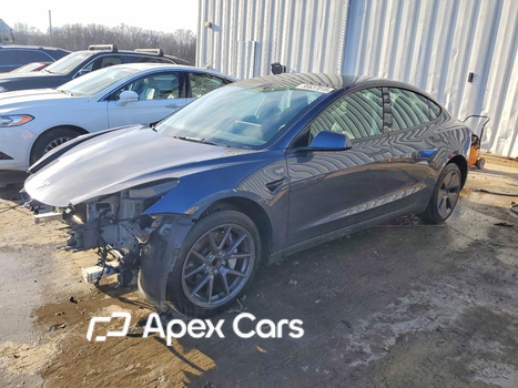 Tesla Model 3 2023 - Image 1 of 12