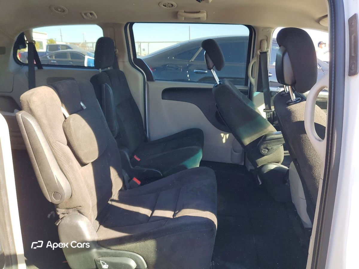 Dodge Caravan 2015
