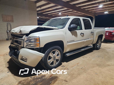 Chevrolet Silverado 2013 - Image 1 of 12